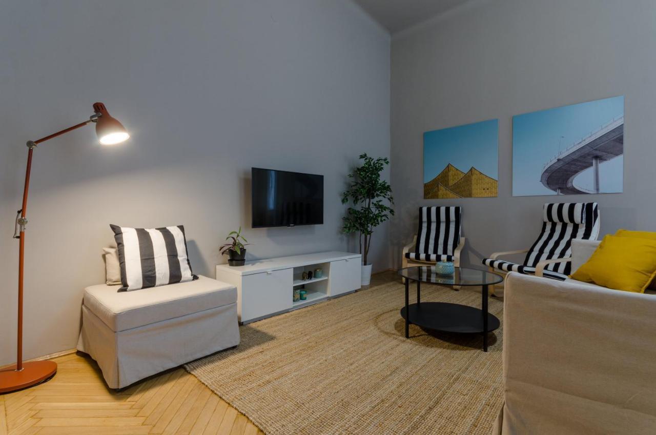 Apartment In City Centre A16 Budapest Exterior foto