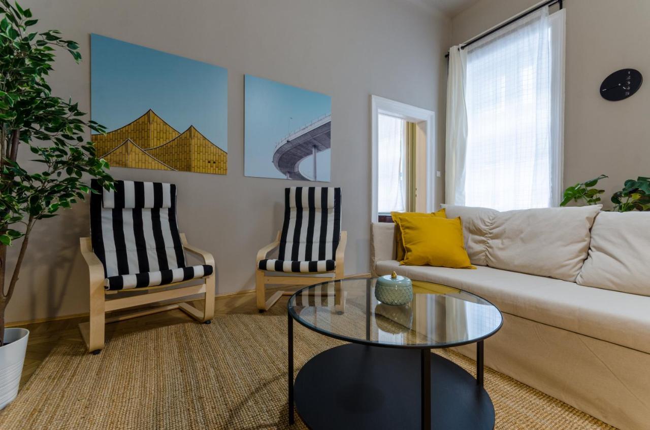 Apartment In City Centre A16 Budapest Exterior foto