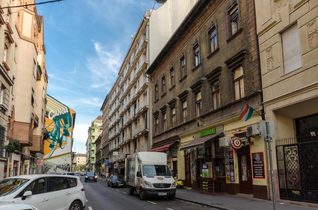 Apartment In City Centre A16 Budapest Exterior foto