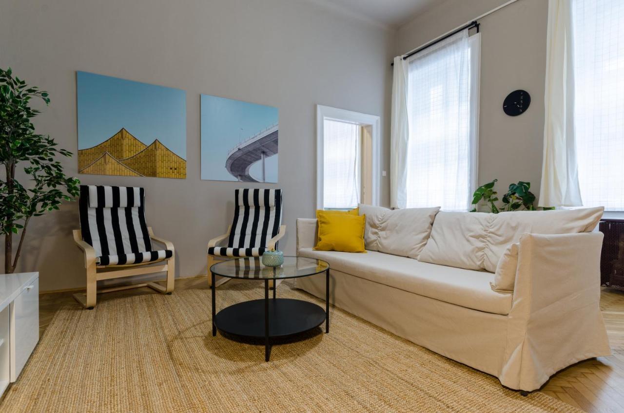 Apartment In City Centre A16 Budapest Exterior foto